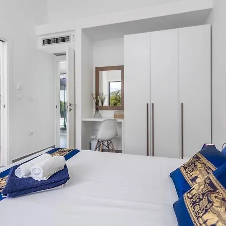 4 Bedrooms In Krnica Willa Marčana
