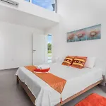 4 Bedrooms In Krnica Villa *