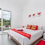 Villa 4 Bedrooms In Krnica