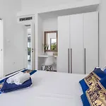 4 Bedrooms In Krnica Villa Marčana